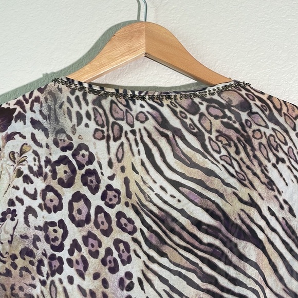 Chico’s Animal Print Silk Top Size 2 - Picture 11 of 14